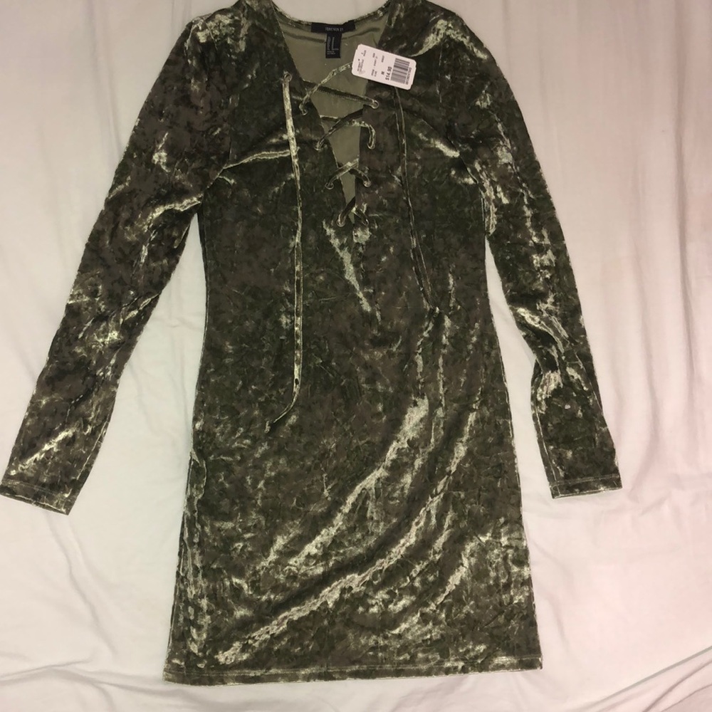 Olive colored mini dress - Forever 21